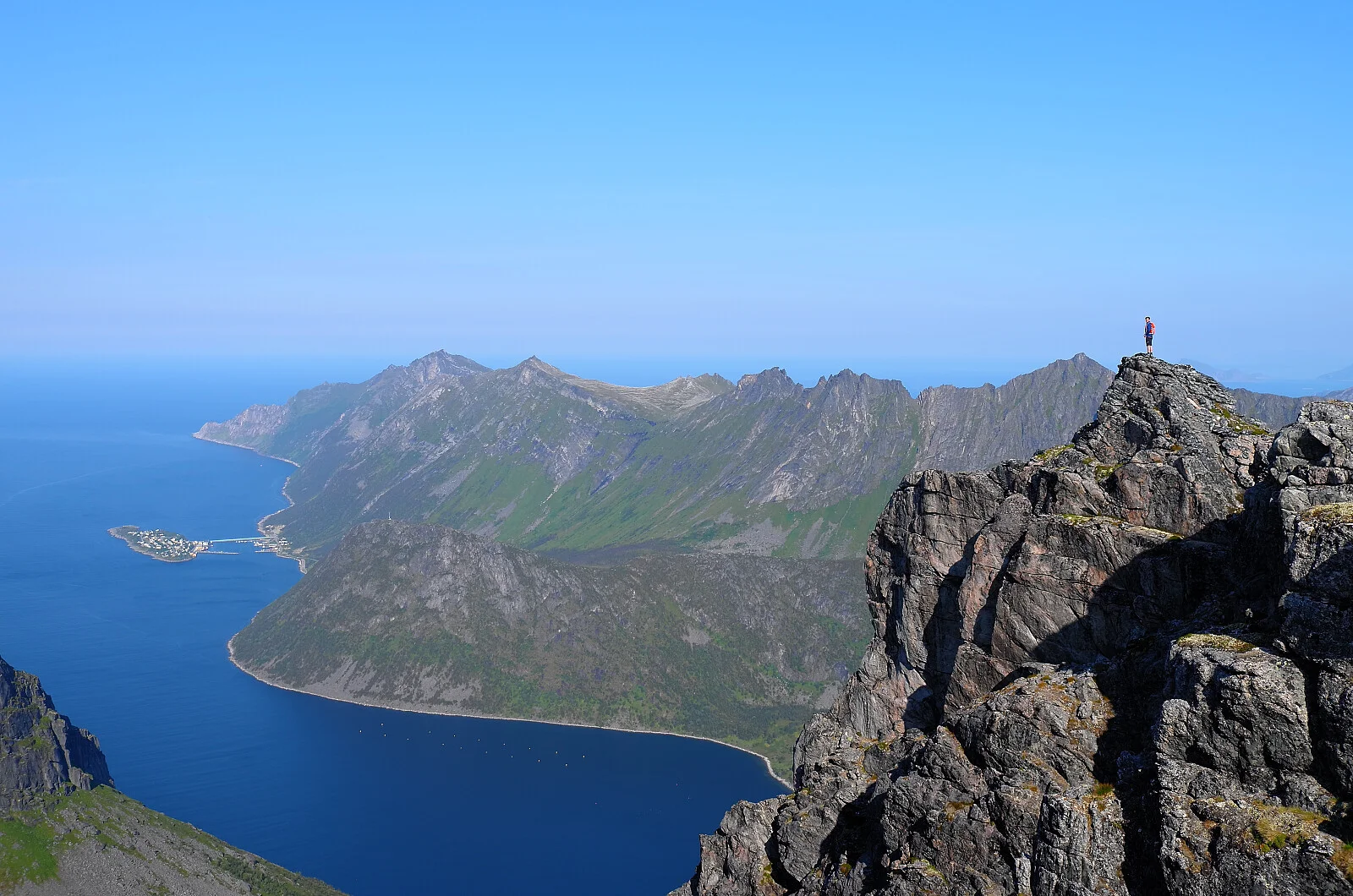 Grytetippen (885 moh) og Keipen