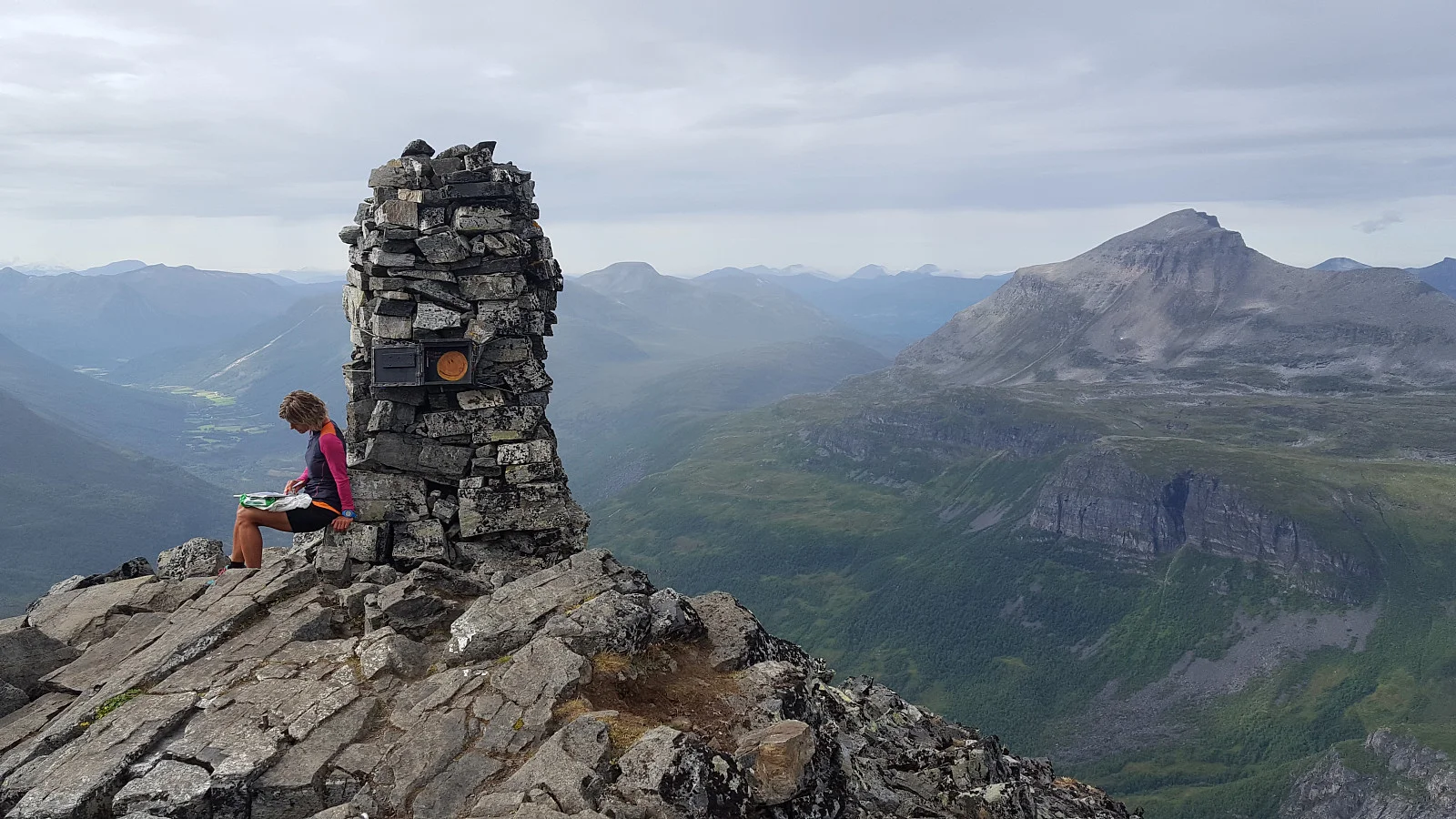 Innerdalstårnet (1452 moh)