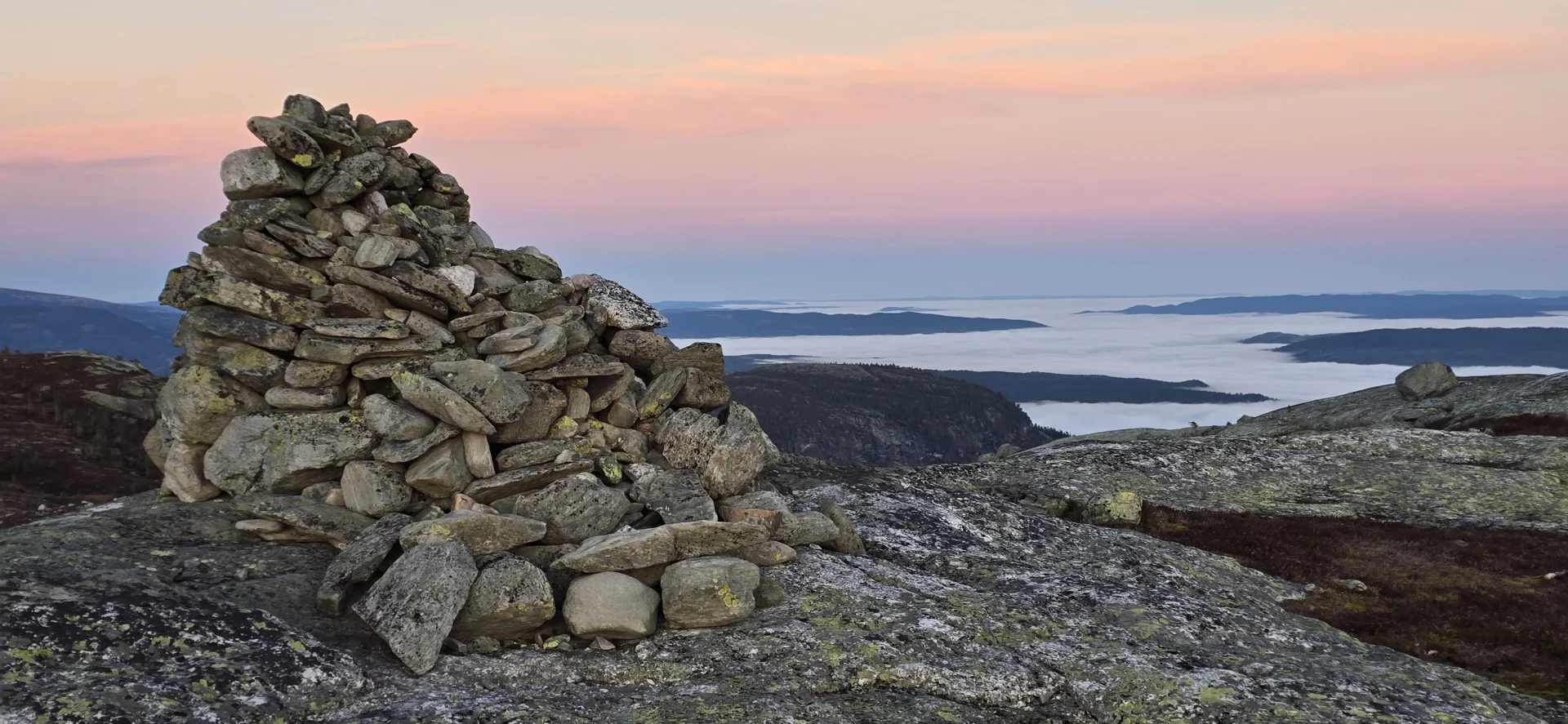 Slettefjell (905 moh)