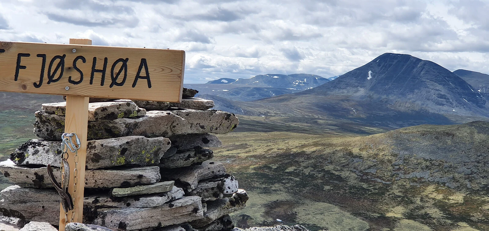 Fjøshøa (1381 moh)