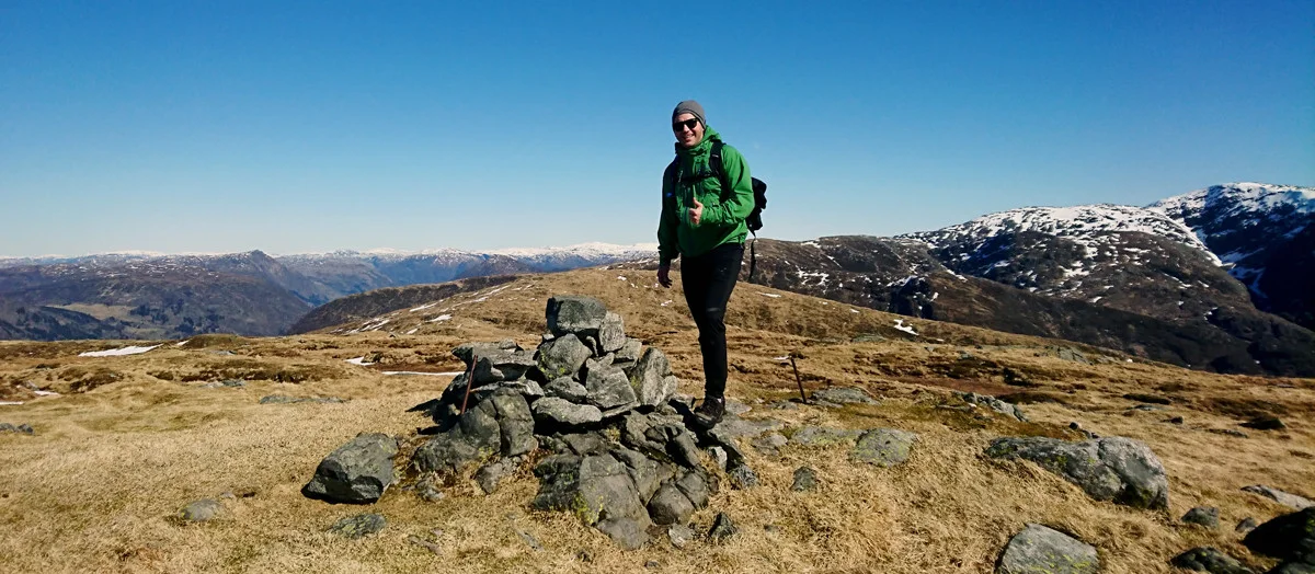 Skåldalsfjellet (719 moh) fra Espeland i Arna
