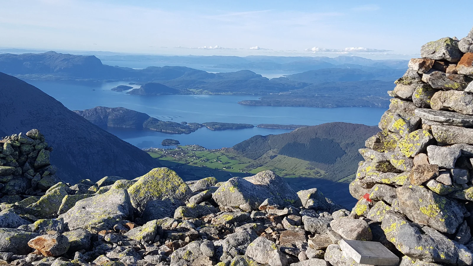 Geitadalstind (1210 moh)