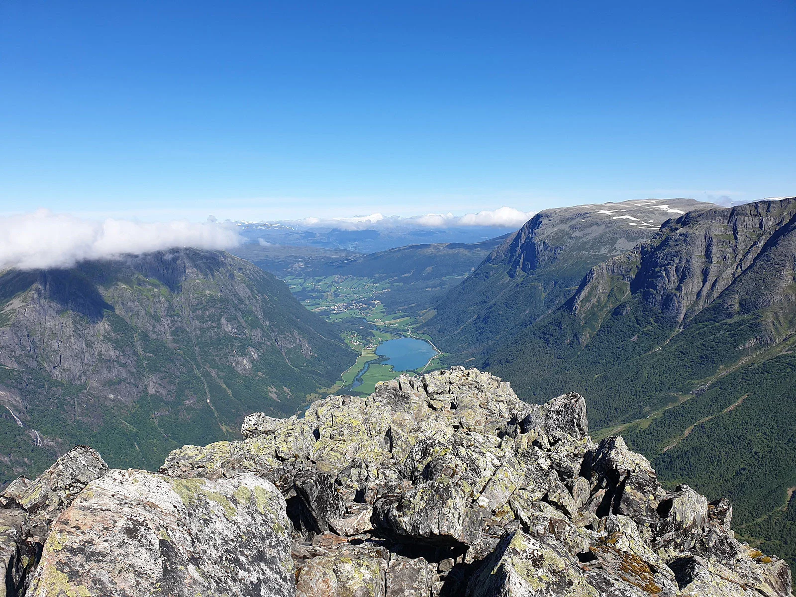 Eggenipa (1338 moh) i Gloppen