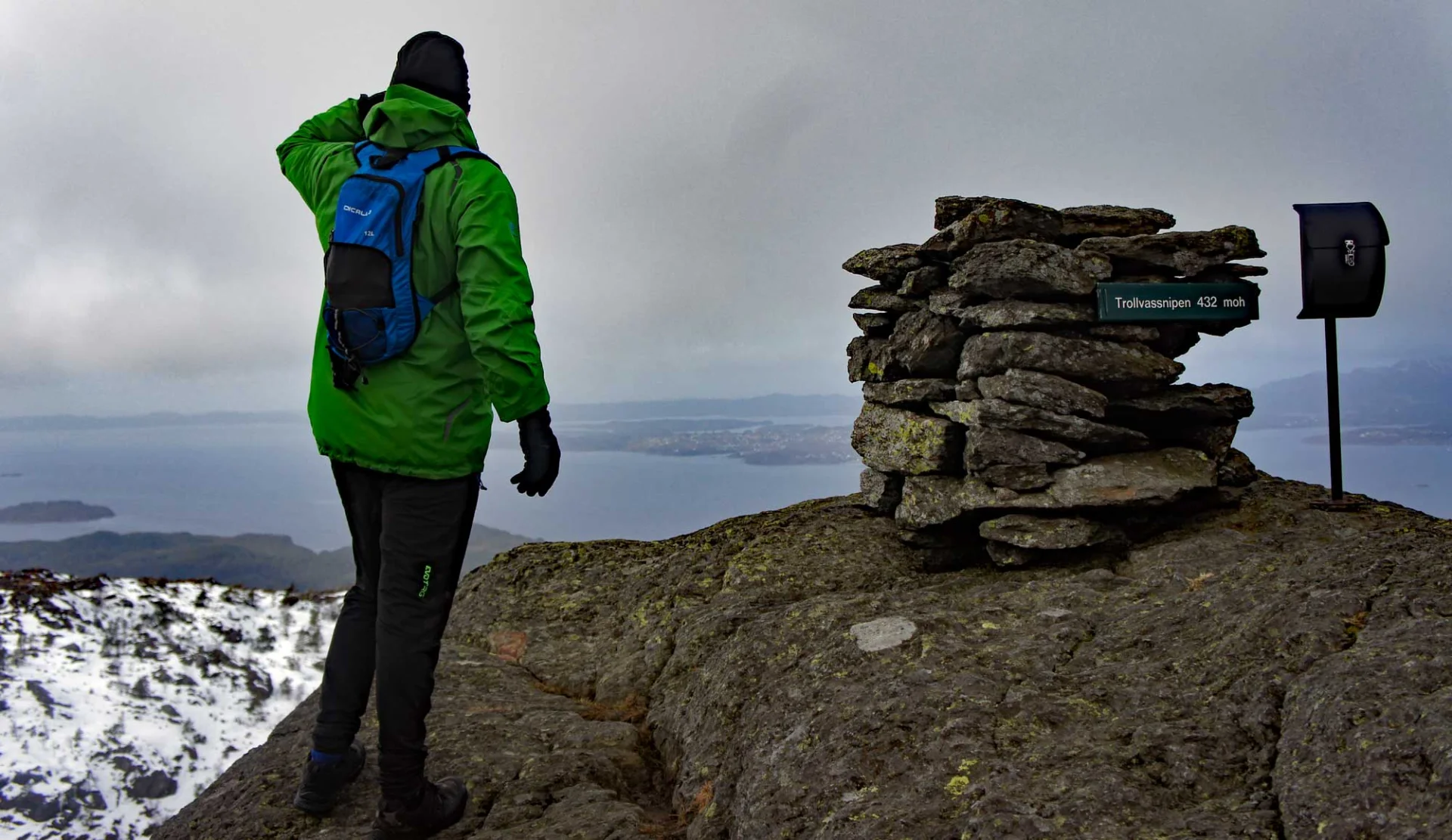 Fjelltur til Trollvassnipa (432 moh)