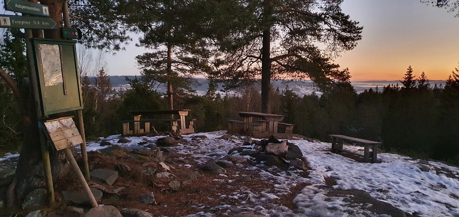 Vardåsen i Gjerdrum (320 moh)