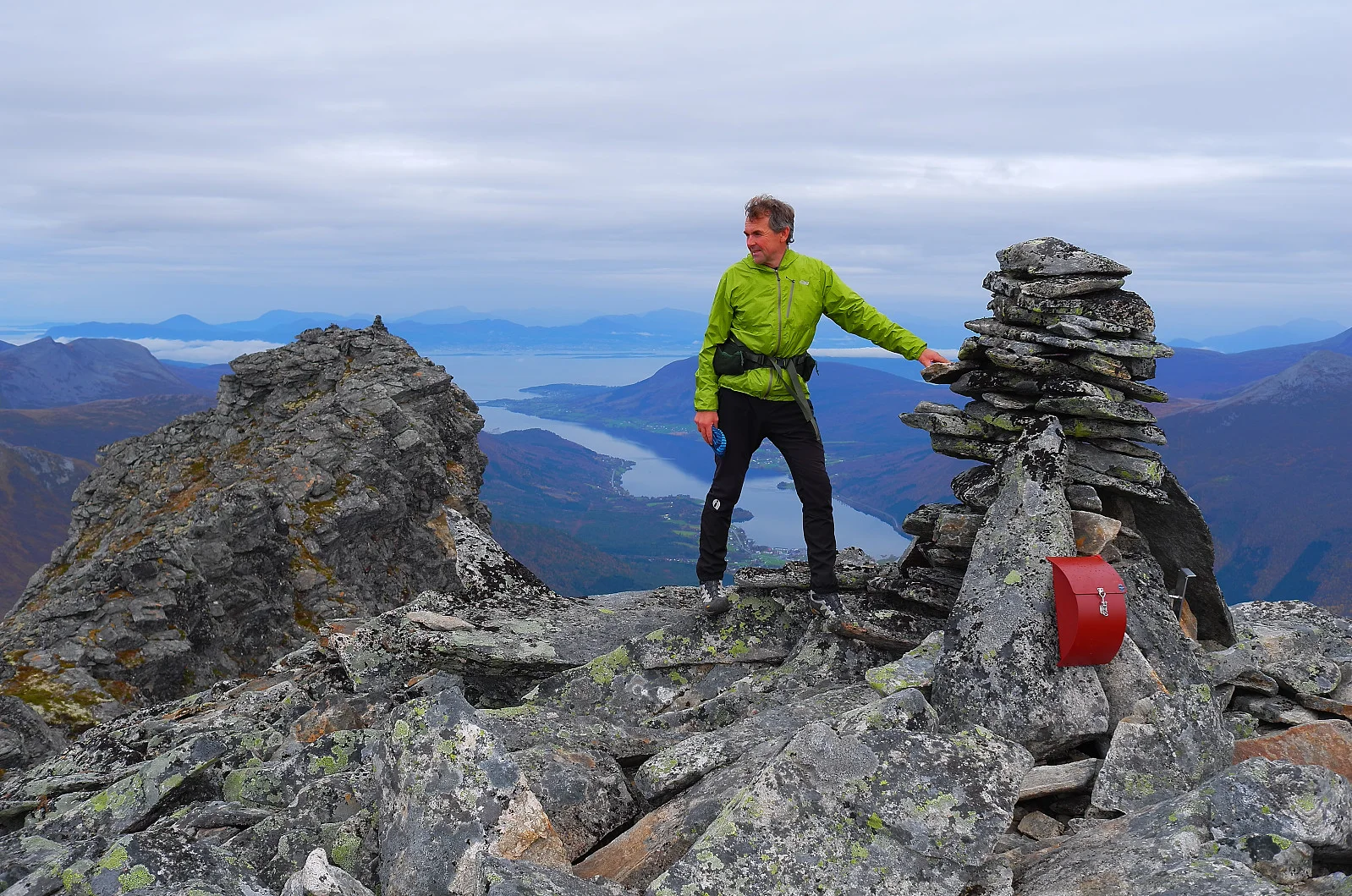 Kvitnyken (1242 moh)