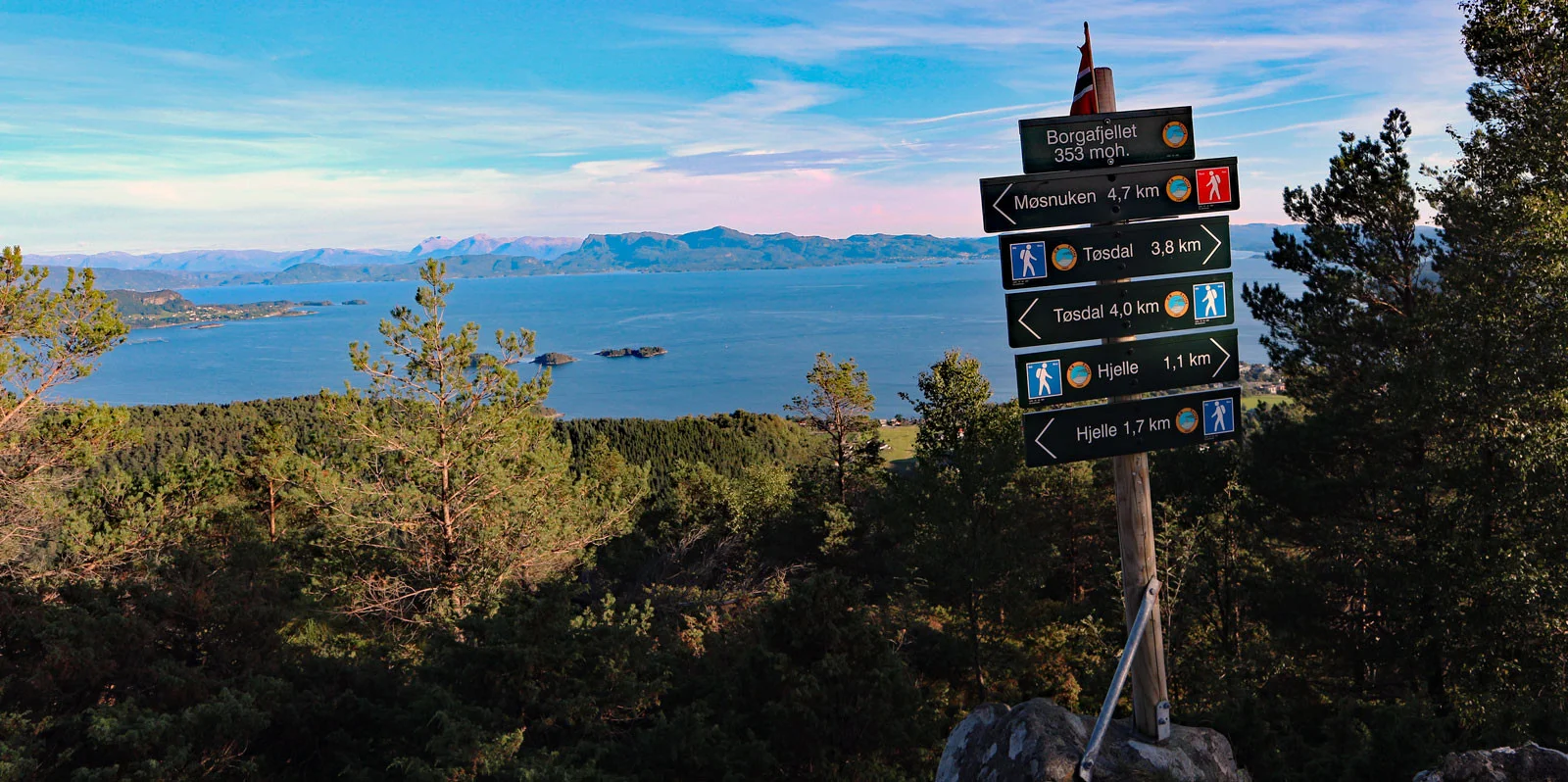 Borgafjellet (353 moh) fra Hjelle