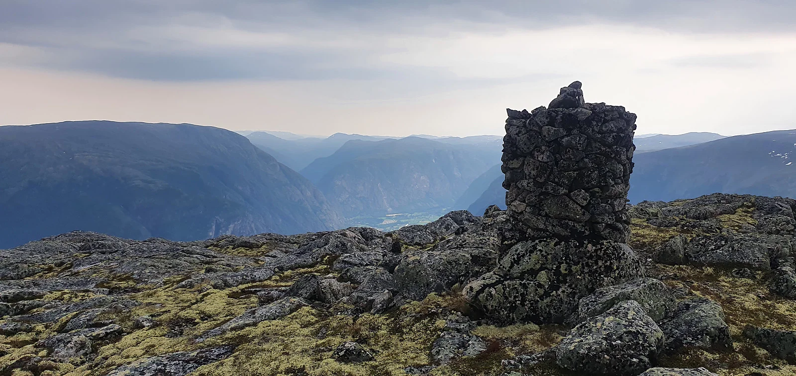 Fjelltur til Såtå (1408 moh) i Lærdal